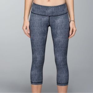 🌊 Lululemon Wunder Under Crop *Full-On Luxtreme